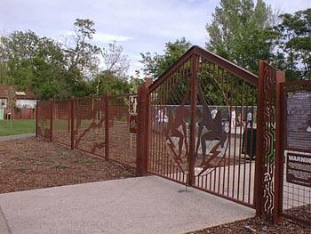 Skaters gate